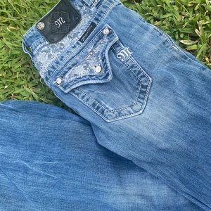 Embellished pocket miss me jeans